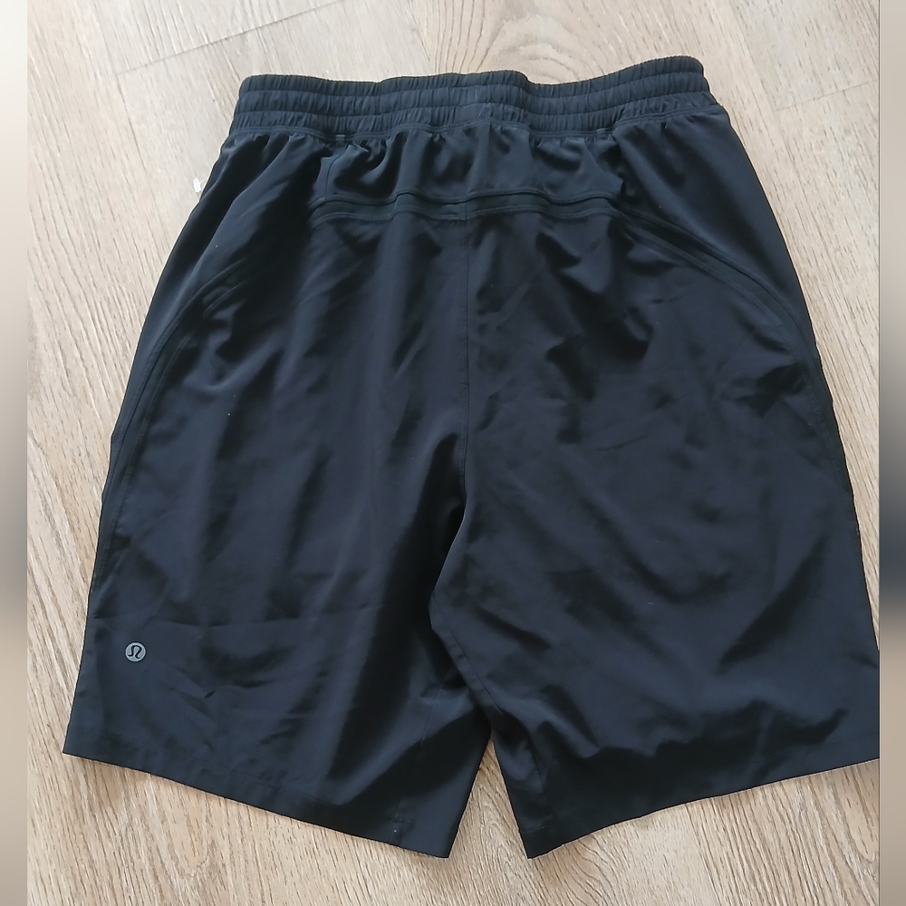 lululemon athletica Men's Black Athletic Shorts